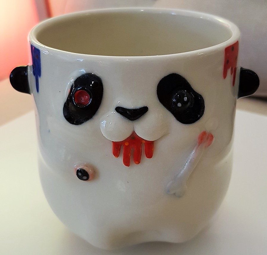 Cup "Zombie Panda" - Title: Cup "Zombie Panda"