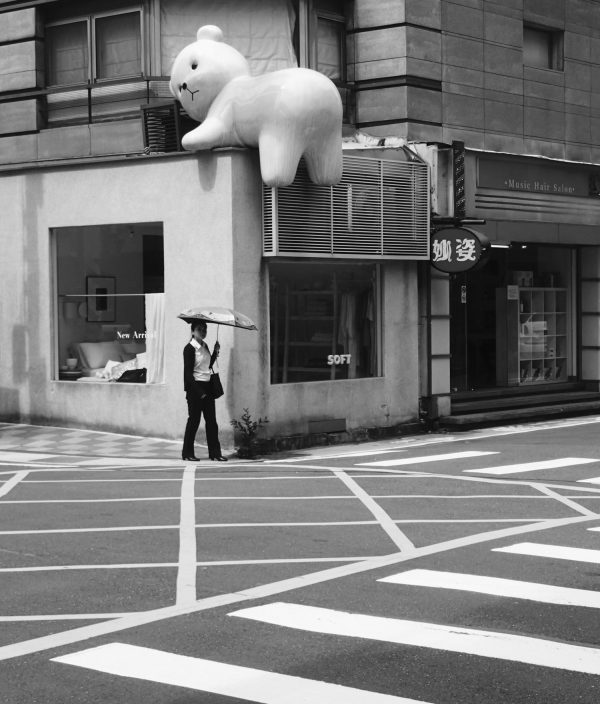 Untitled  (Taipei Series) - Materials : Photograph