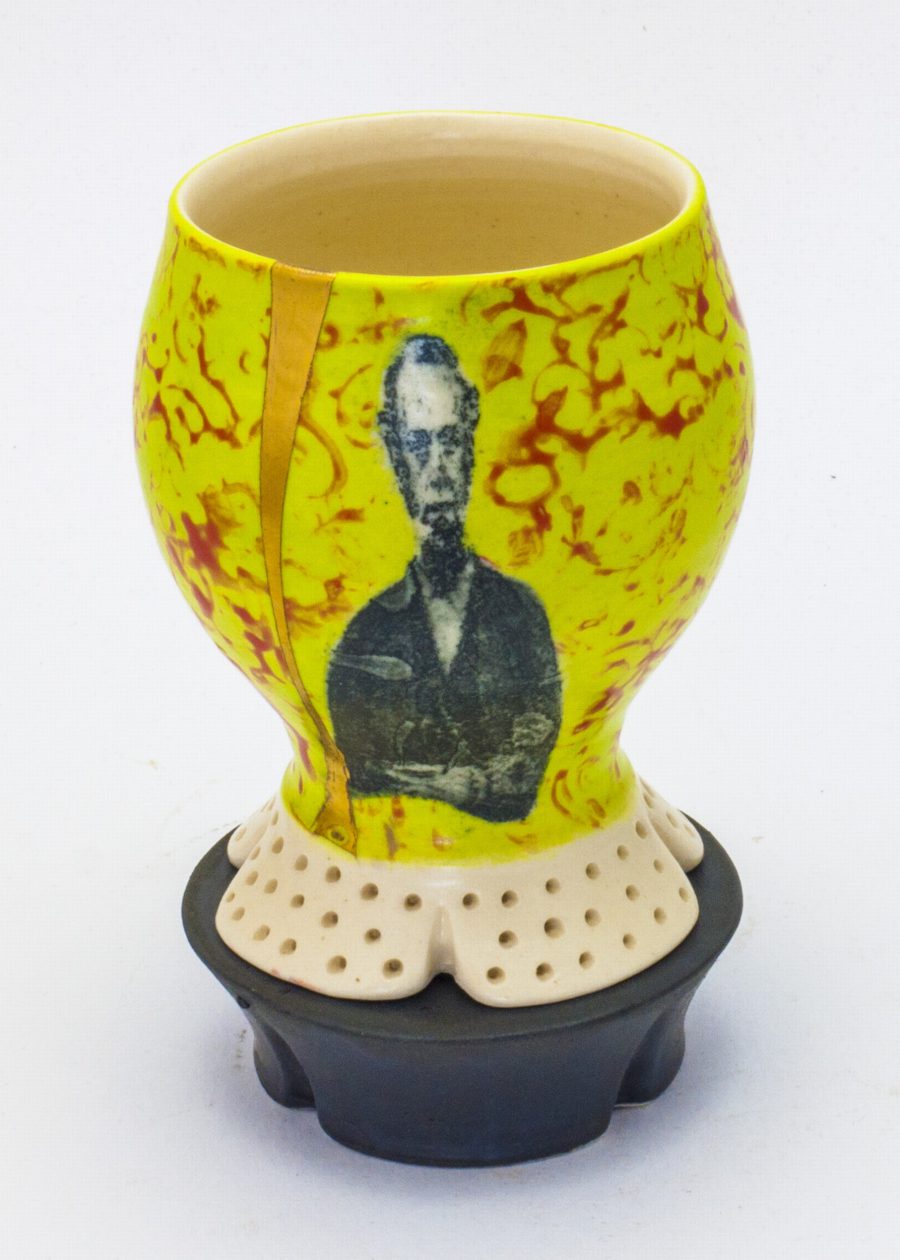 Lithograph printed cup with stand