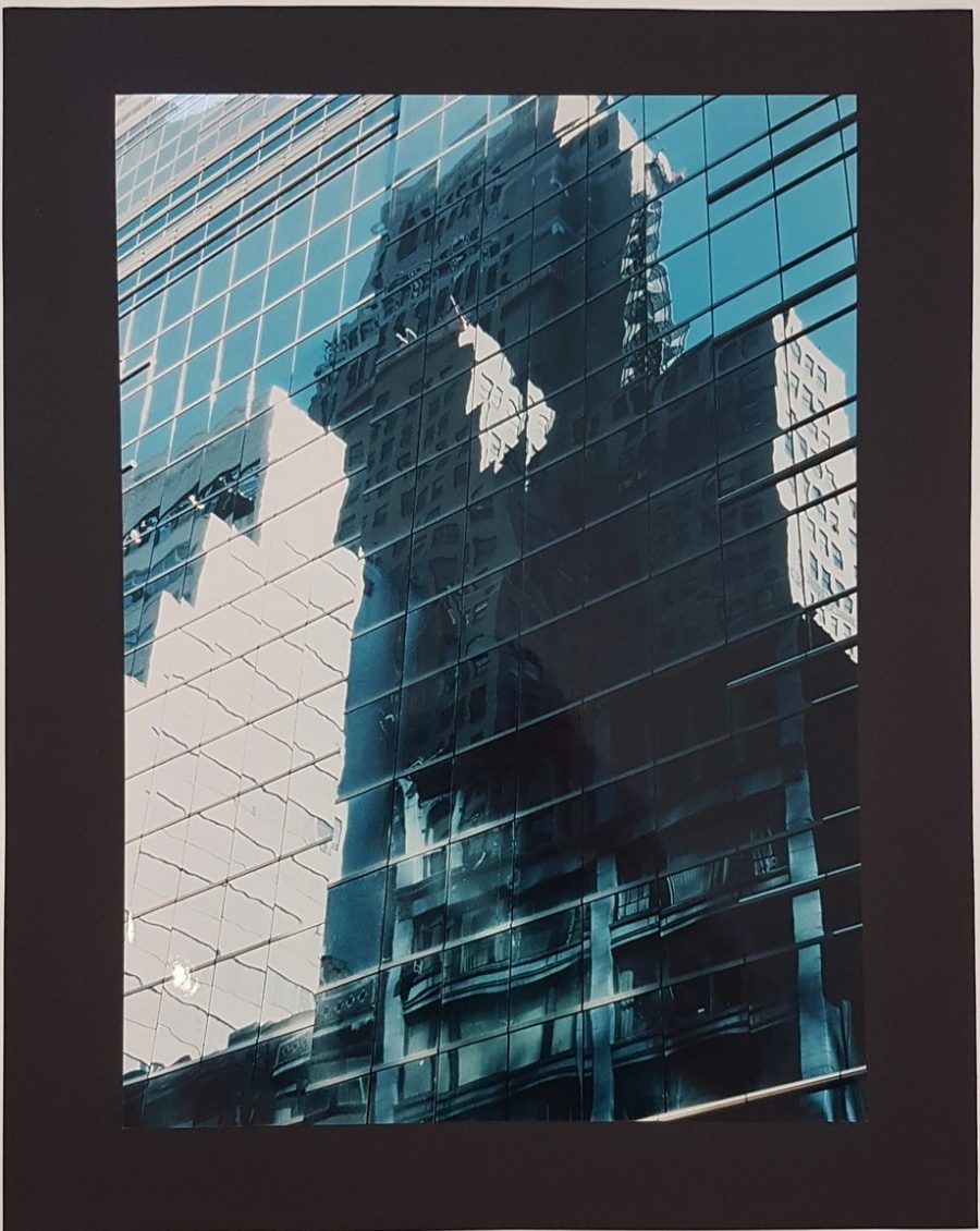 Madison Avenue Mirror Effect