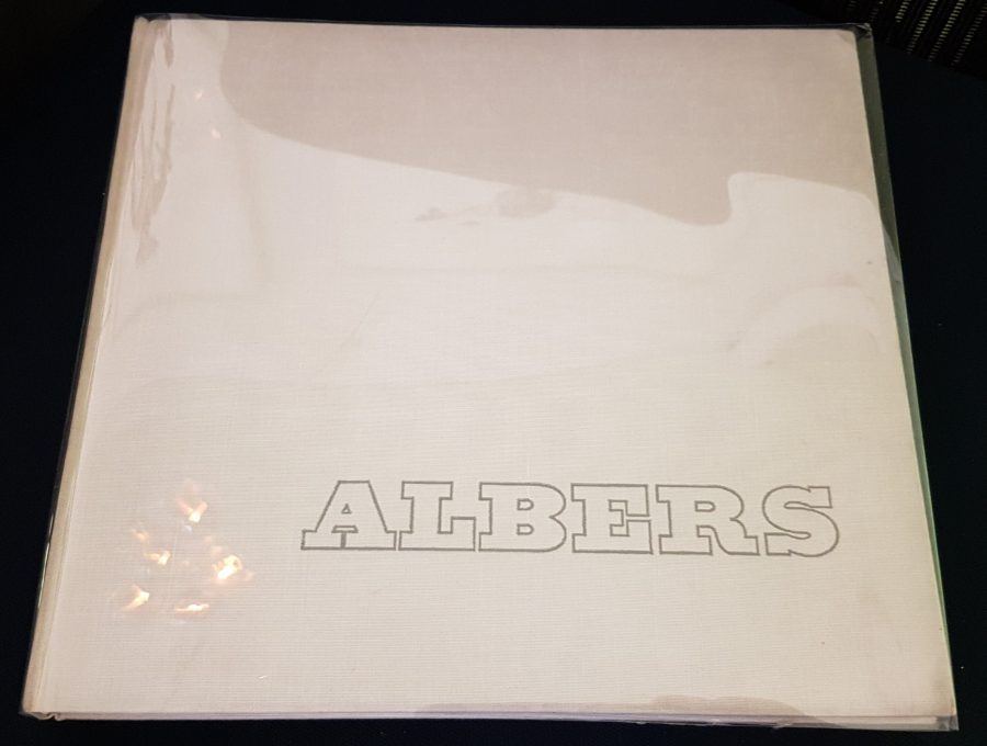 Albers (an Introduction by Juergen Wissmann)