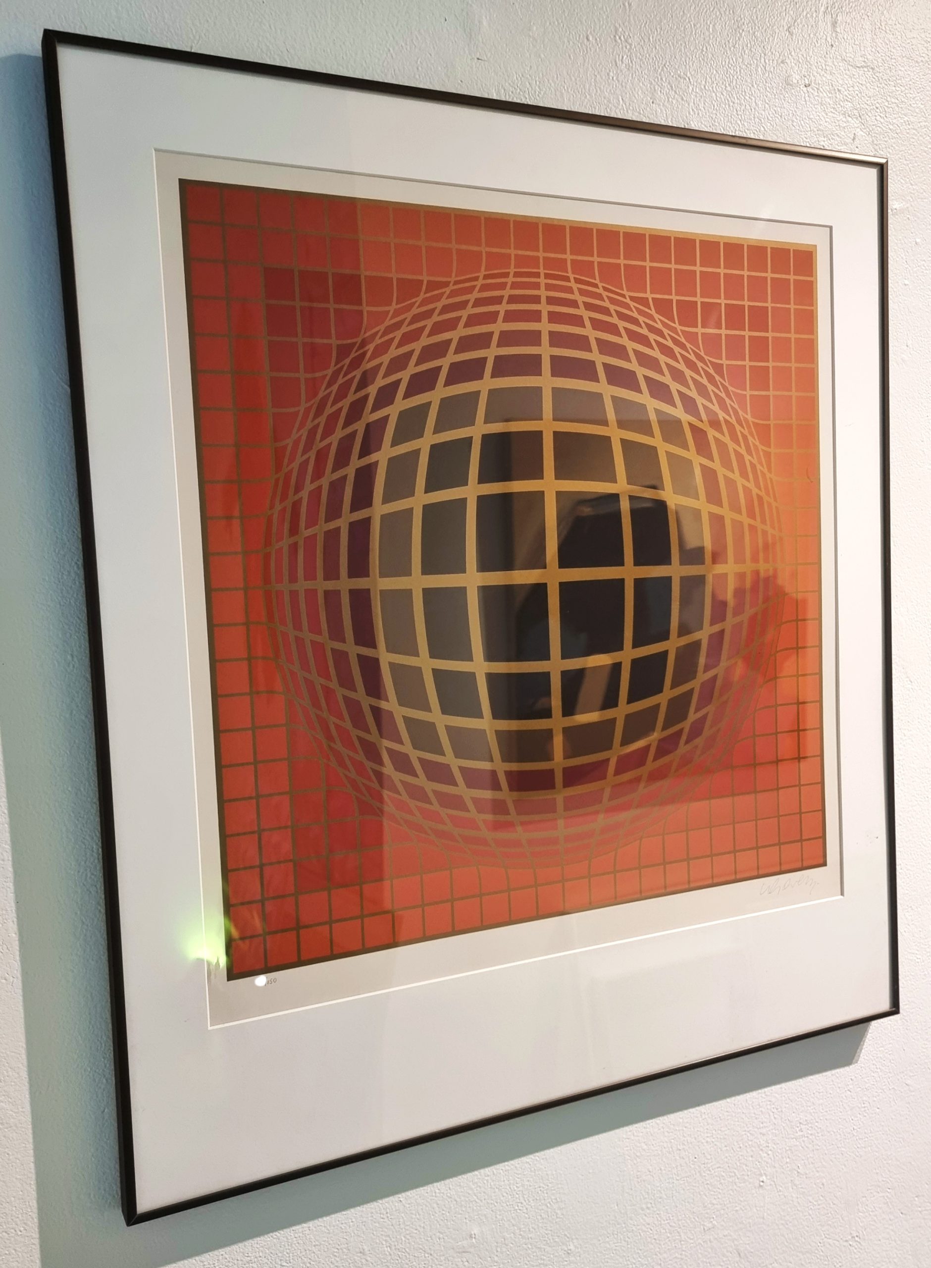 Size:  30 in. x 26 in. (76.2 cm x 66.04 cm)