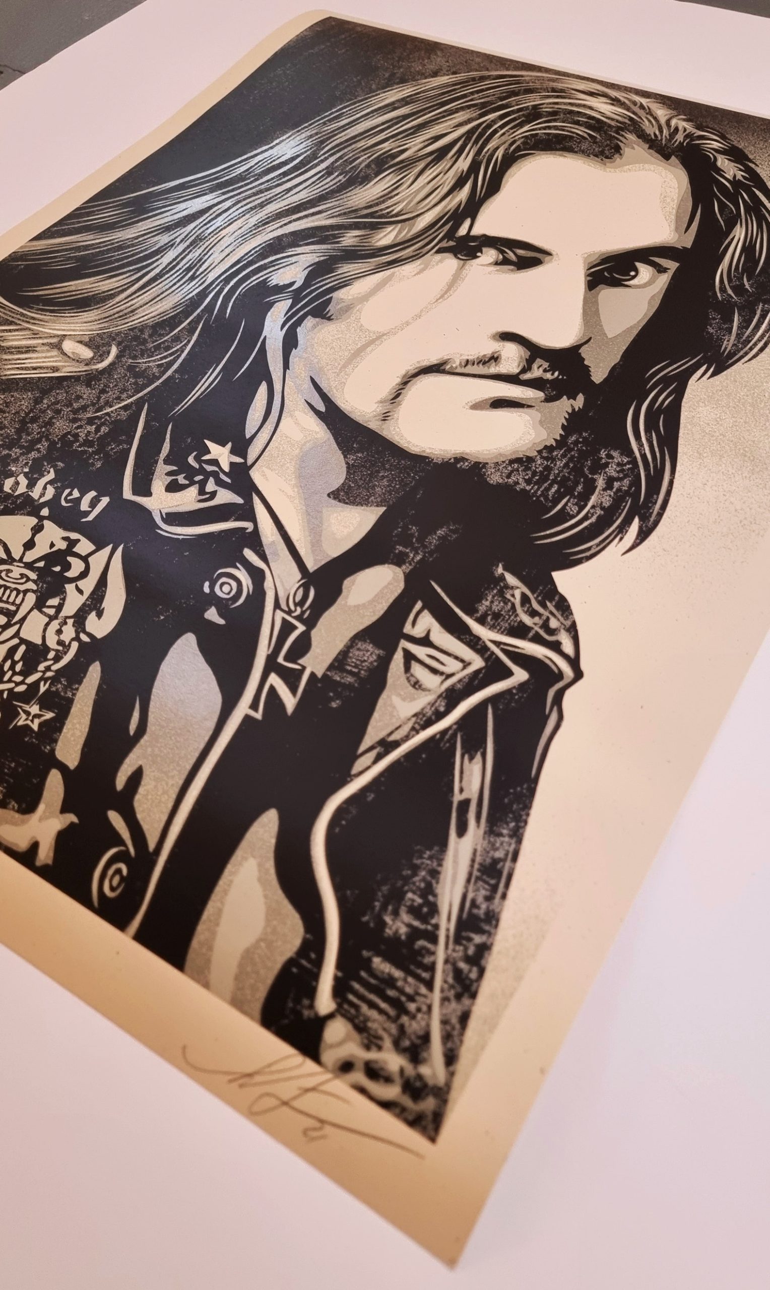 Lemmy Damaged Case