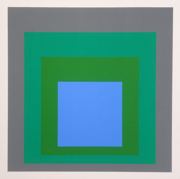 Homage to the Square: Blue Look
