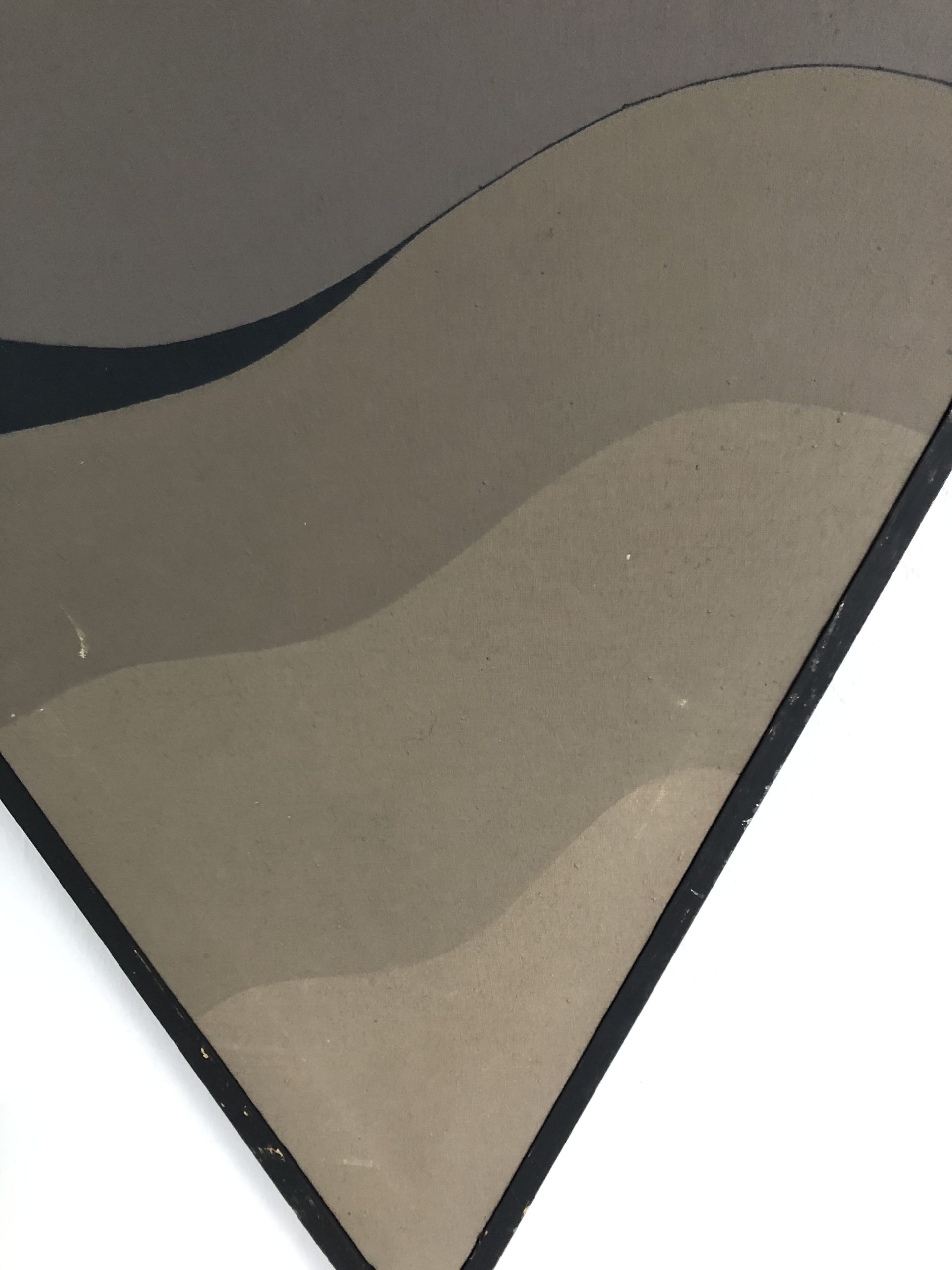 Cerbera_Gallery_2404_Hannes Grosse_02_Wellenform_Dreieck-1_33x33x31_05