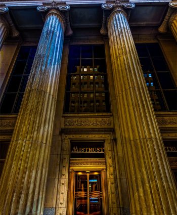 Cerbera_Gallery_Jeff_Tamblyn_2608_01_Mistrust_Building_01